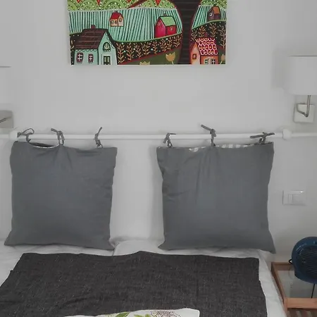 Oda ve Kahvaltı Canneto 4*