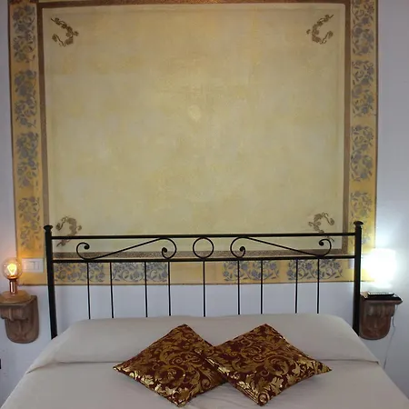 Oda ve Kahvaltı Canneto 4*