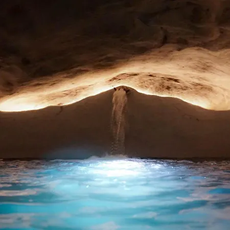 Alojamento de Acomodação e Pequeno-almoço Canneto 4*